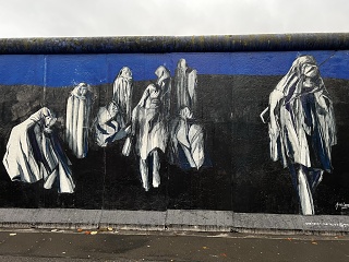 17A72B54-624B-4878-BBC9-CE70F443EC71 1 102 O