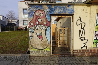 B29E1459-C5EC-41B7-9525-533F14C2F5E3 1 105 C